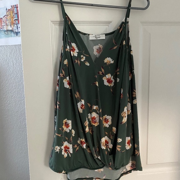 Green Floral Tank Top - Picture 1 of 1